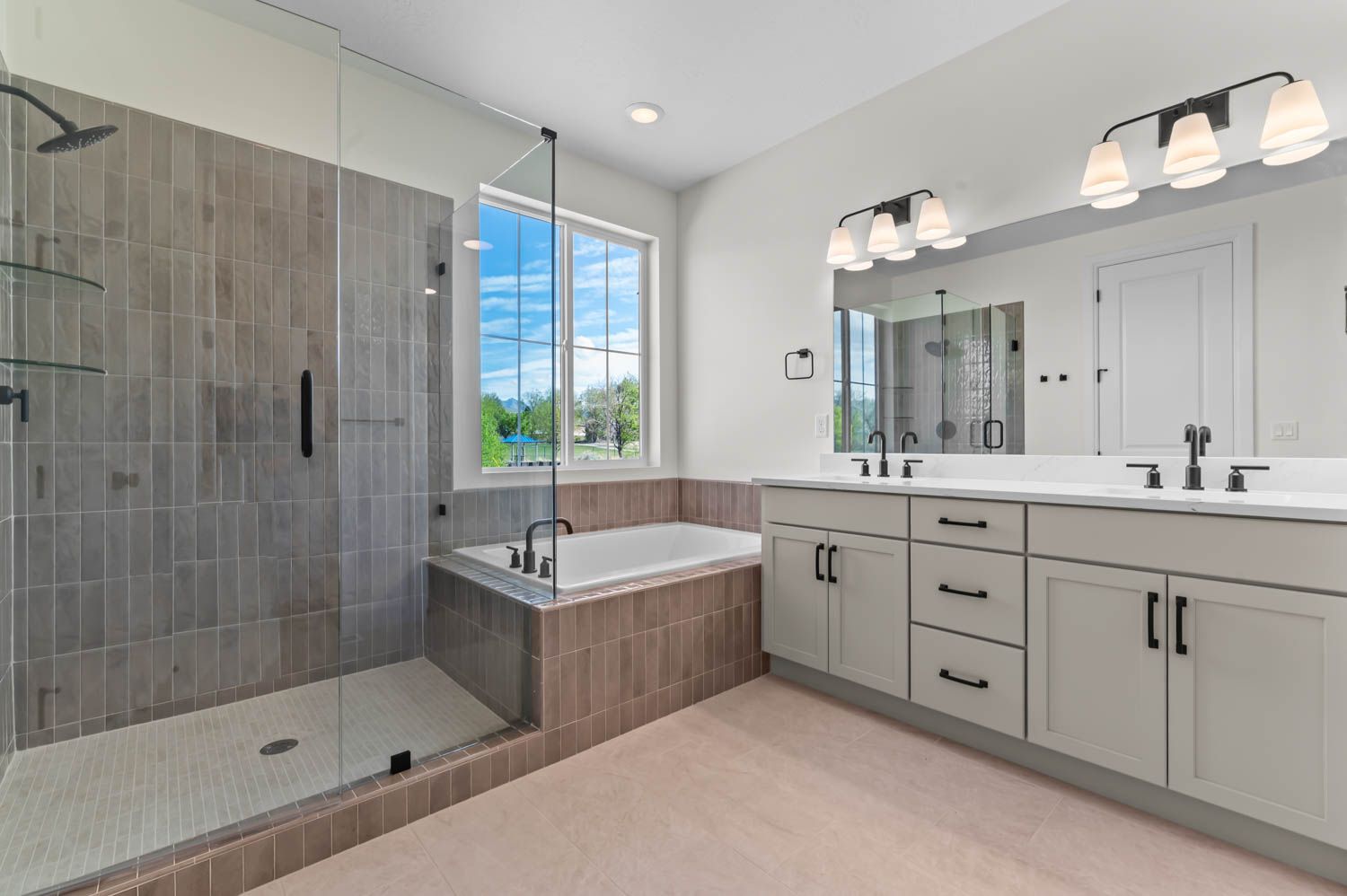 Carlisle Traditional