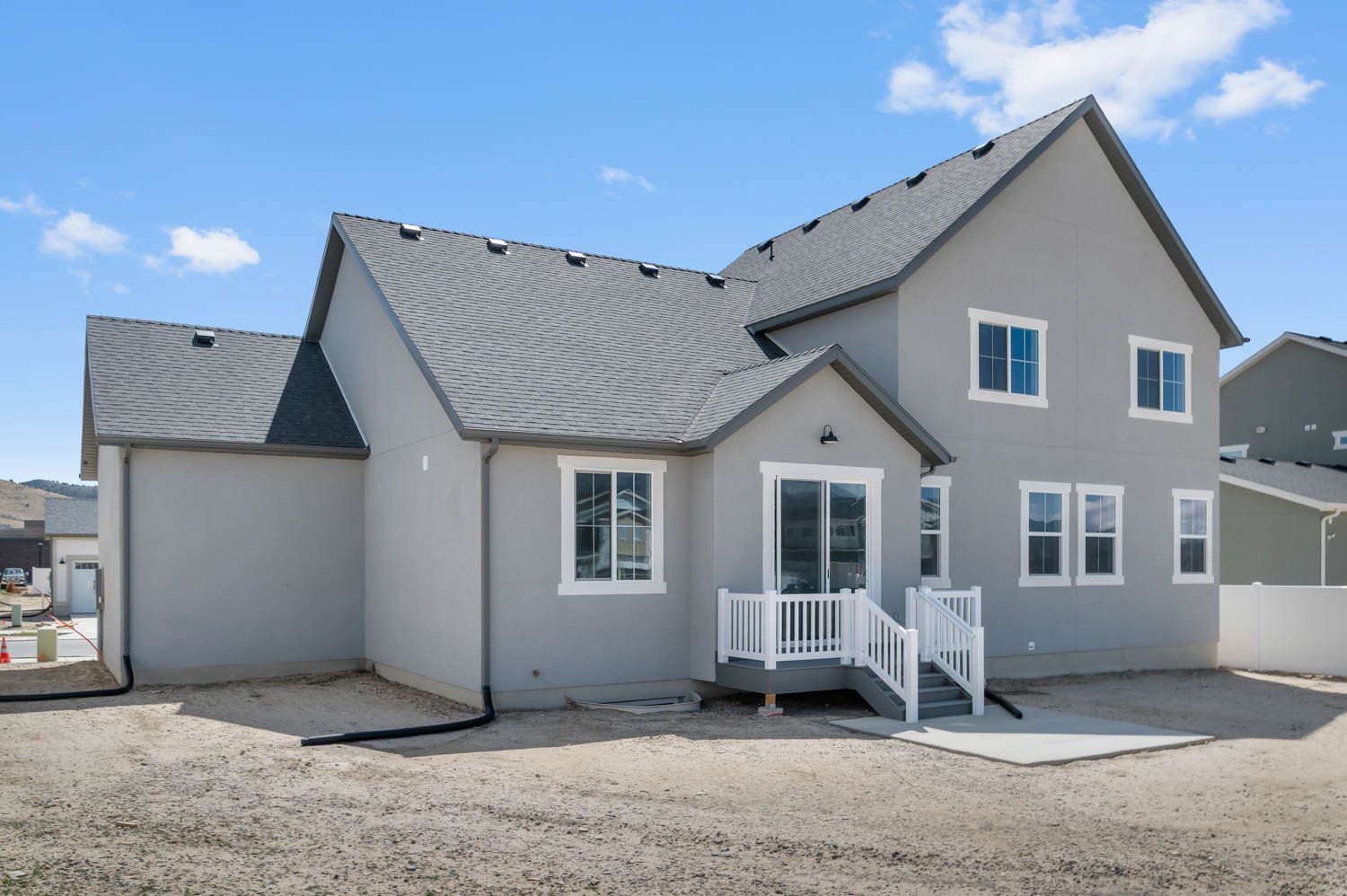 2400 Farmhouse