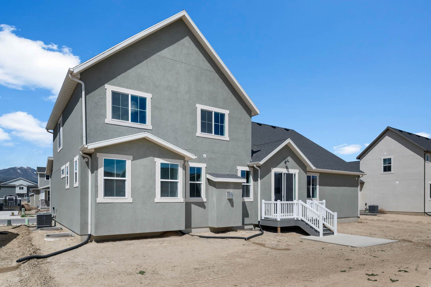 2400 Farmhouse