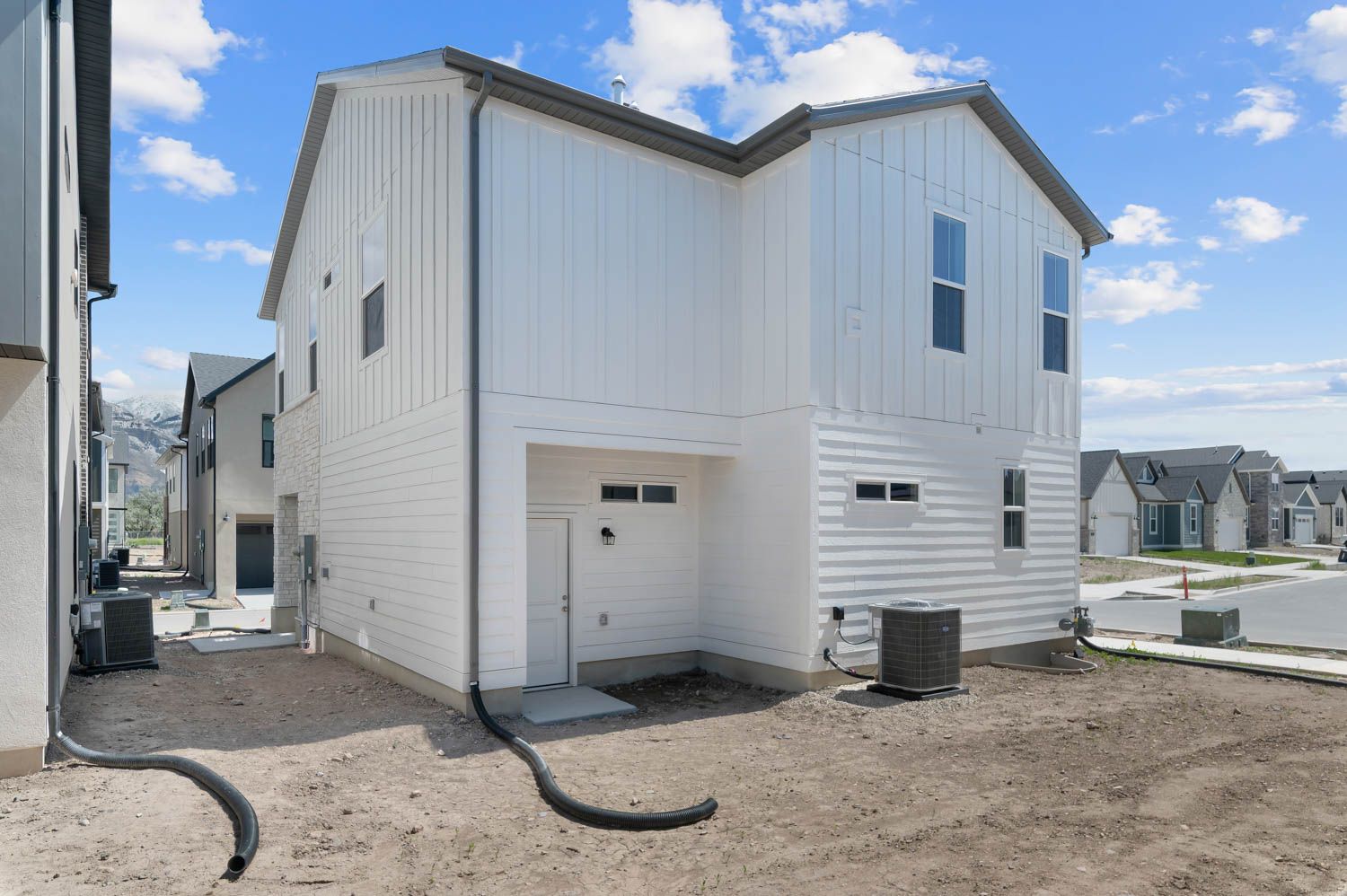 Sundance Farmhouse