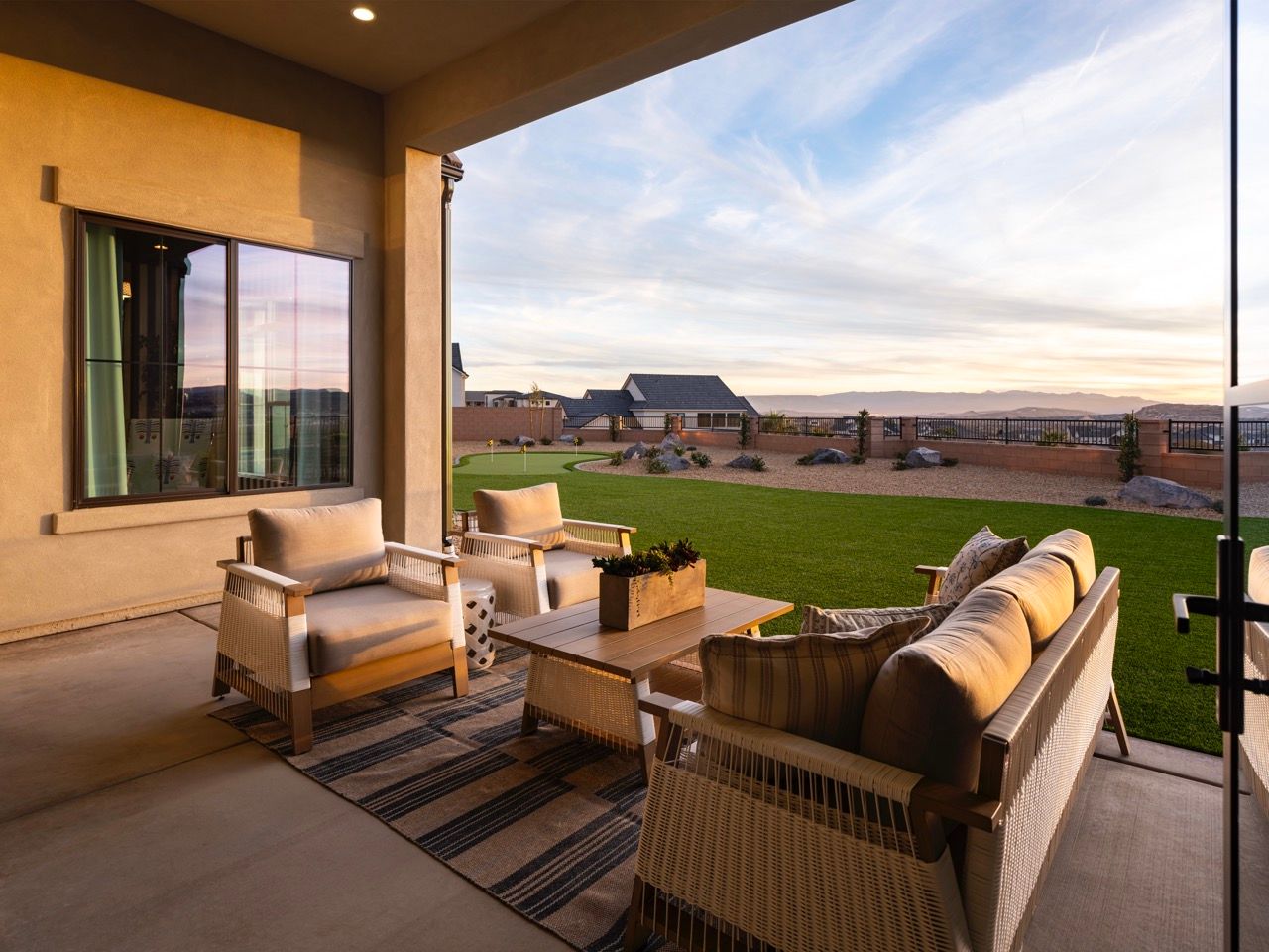 Shooting Star Model Parade Home
