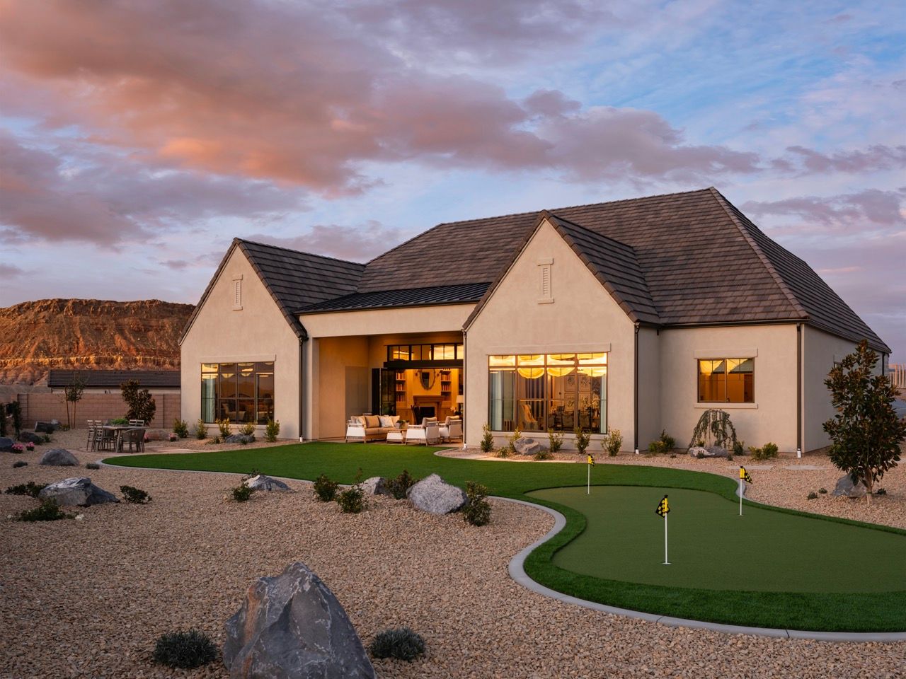 Shooting Star Model Parade Home
