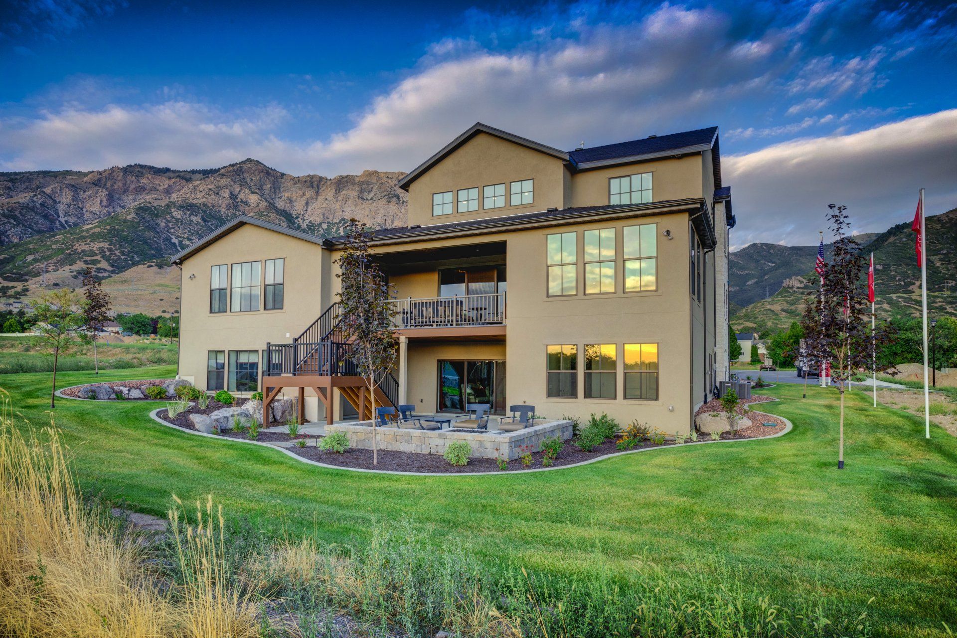 Hidden Oaks Signature