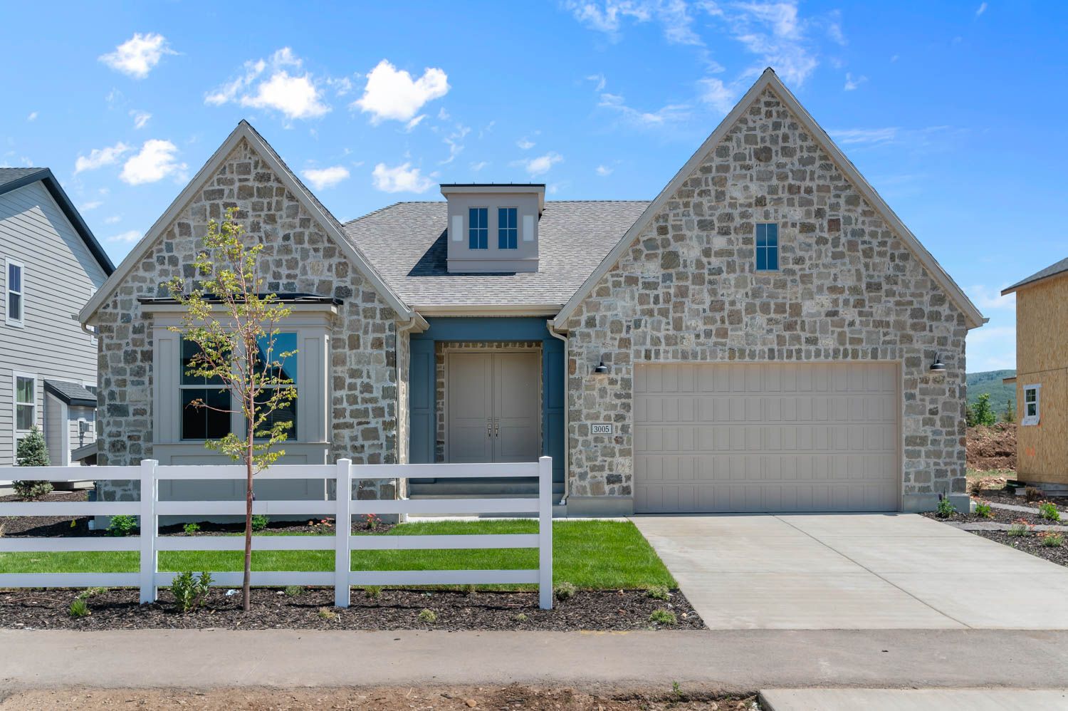 3005 Rock View Dr (Raleigh Traditional)