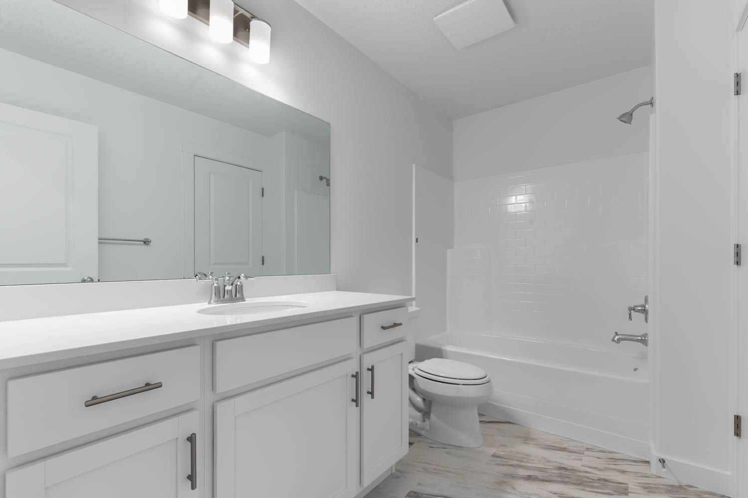 Mahogany Ridge 235