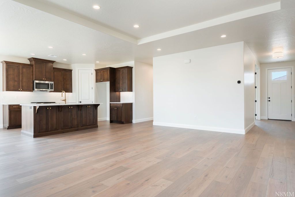 Sequoia Traditional