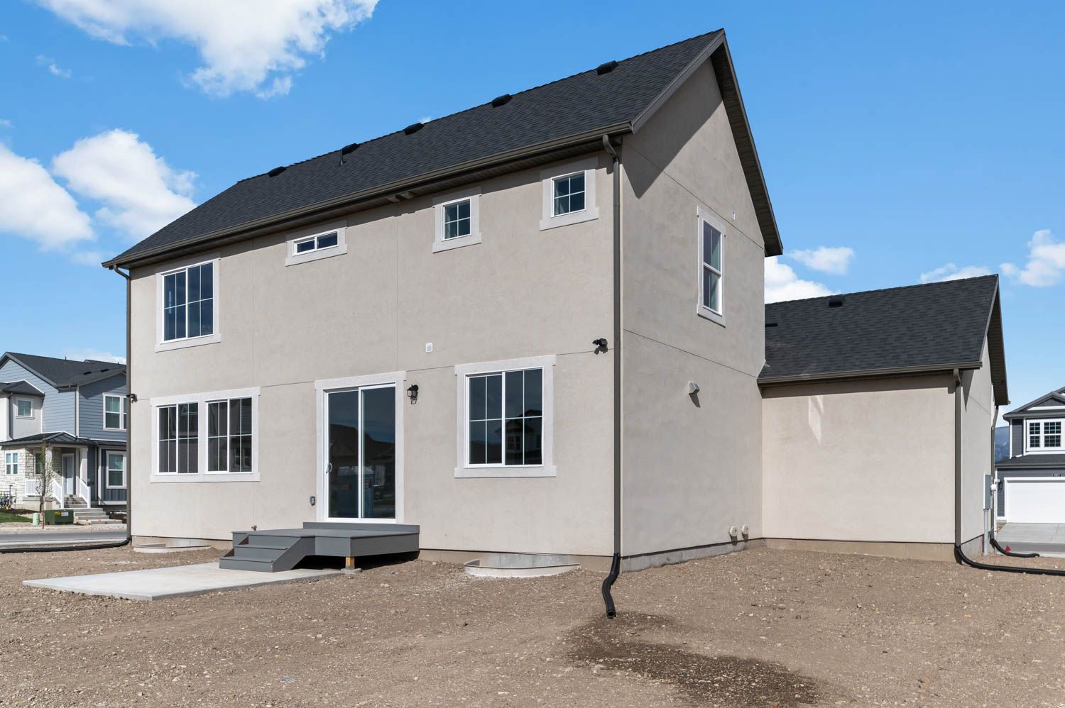 2050 Farmhouse