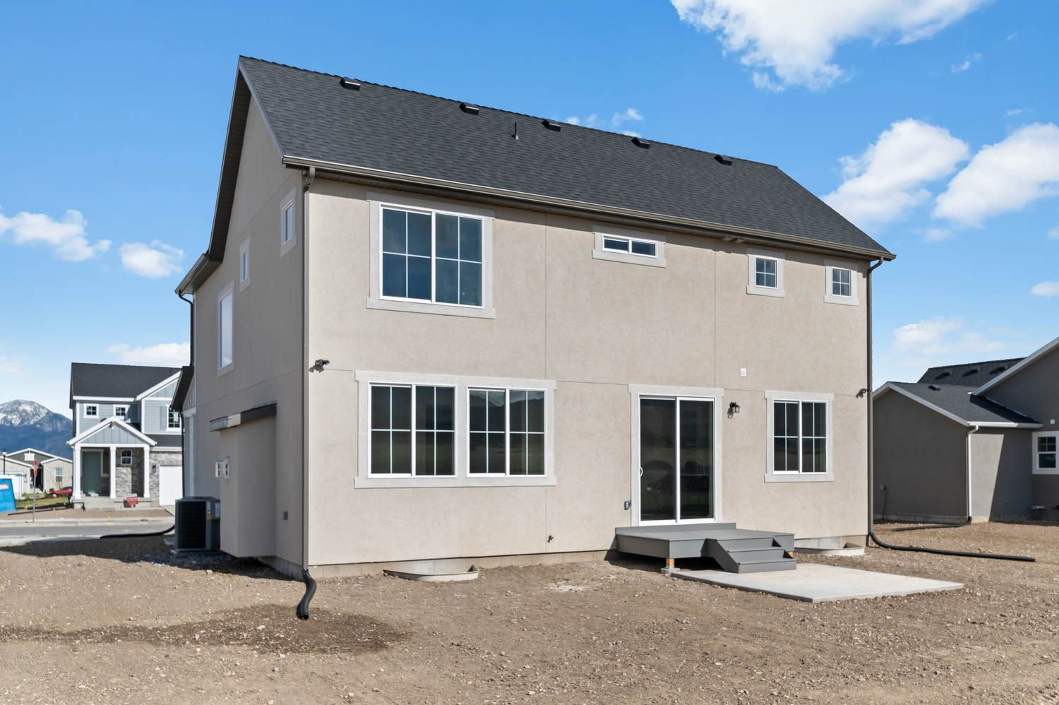 2050 Farmhouse