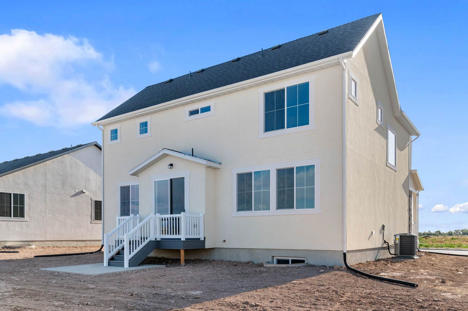 2050 Farmhouse