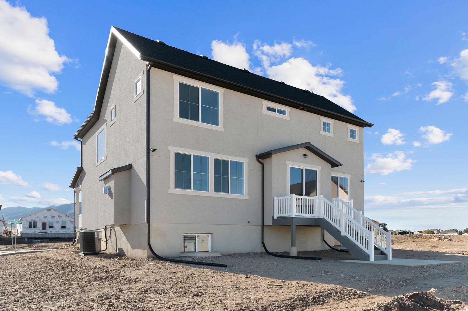 2050 Farmhouse