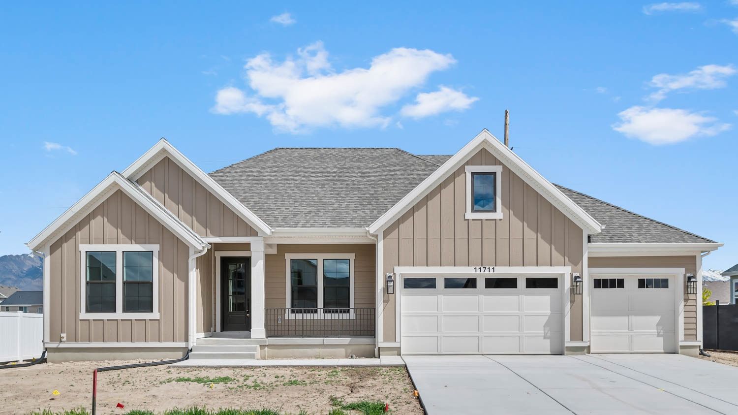 Creighton Farmhouse - Big Willow 312