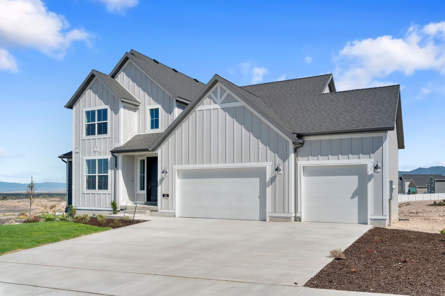 2400 Farmhouse