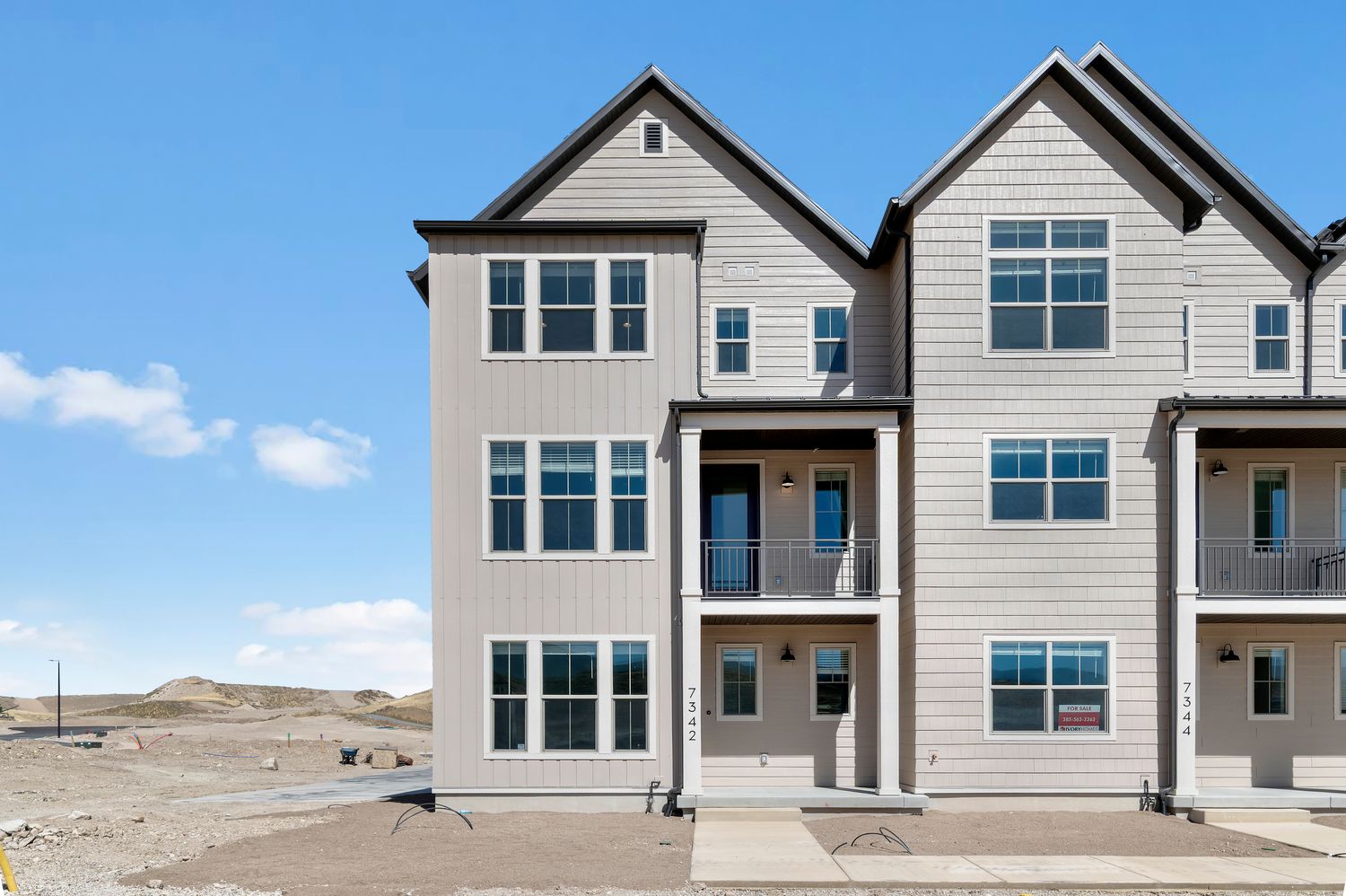 7342 W Stonecrop Road (Hailstone)