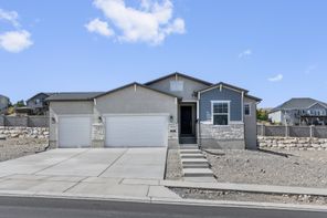 1040 S Tanner Road (1350 Craftsman)