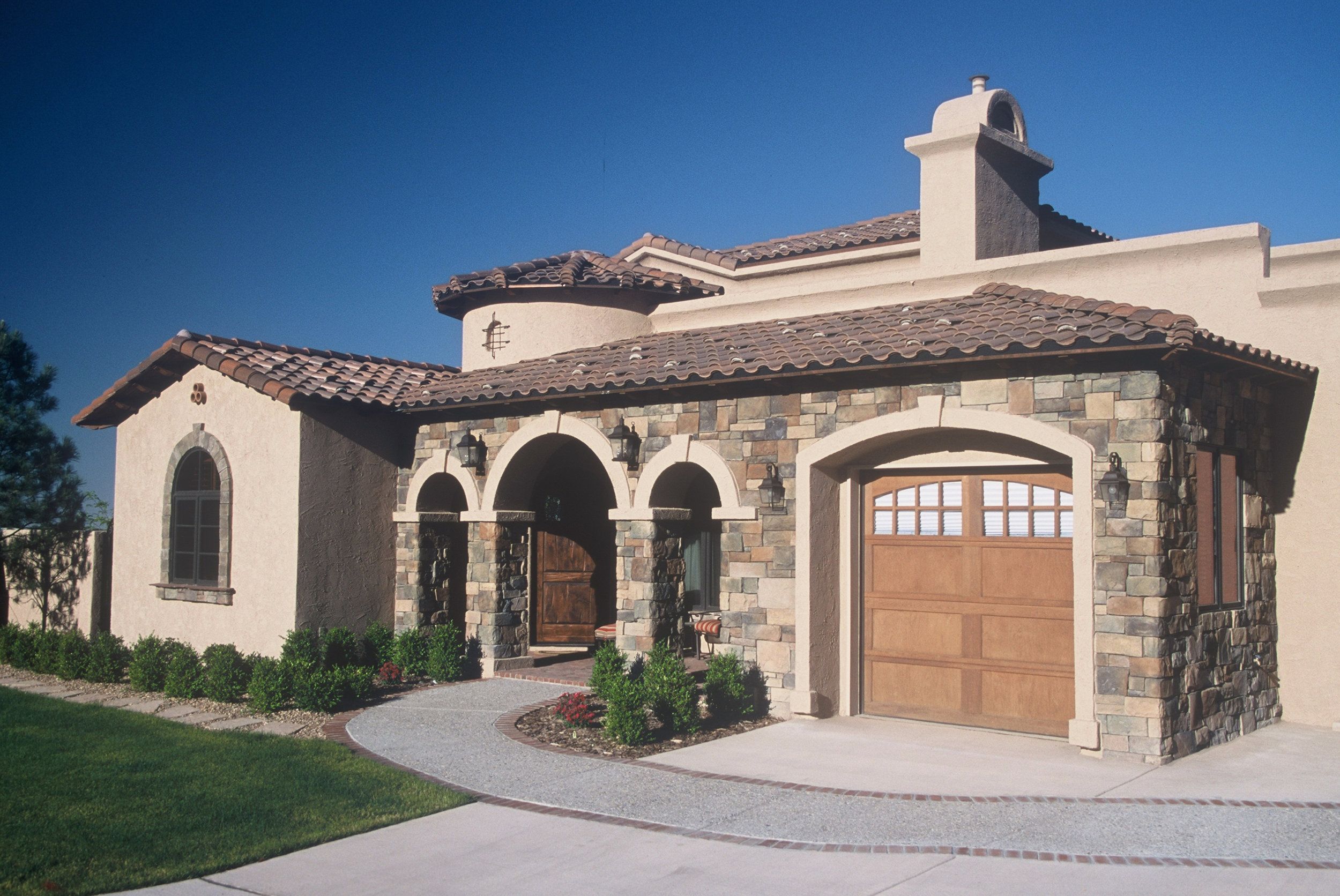 casa en Joseph Custom Homes por JCH Design Build