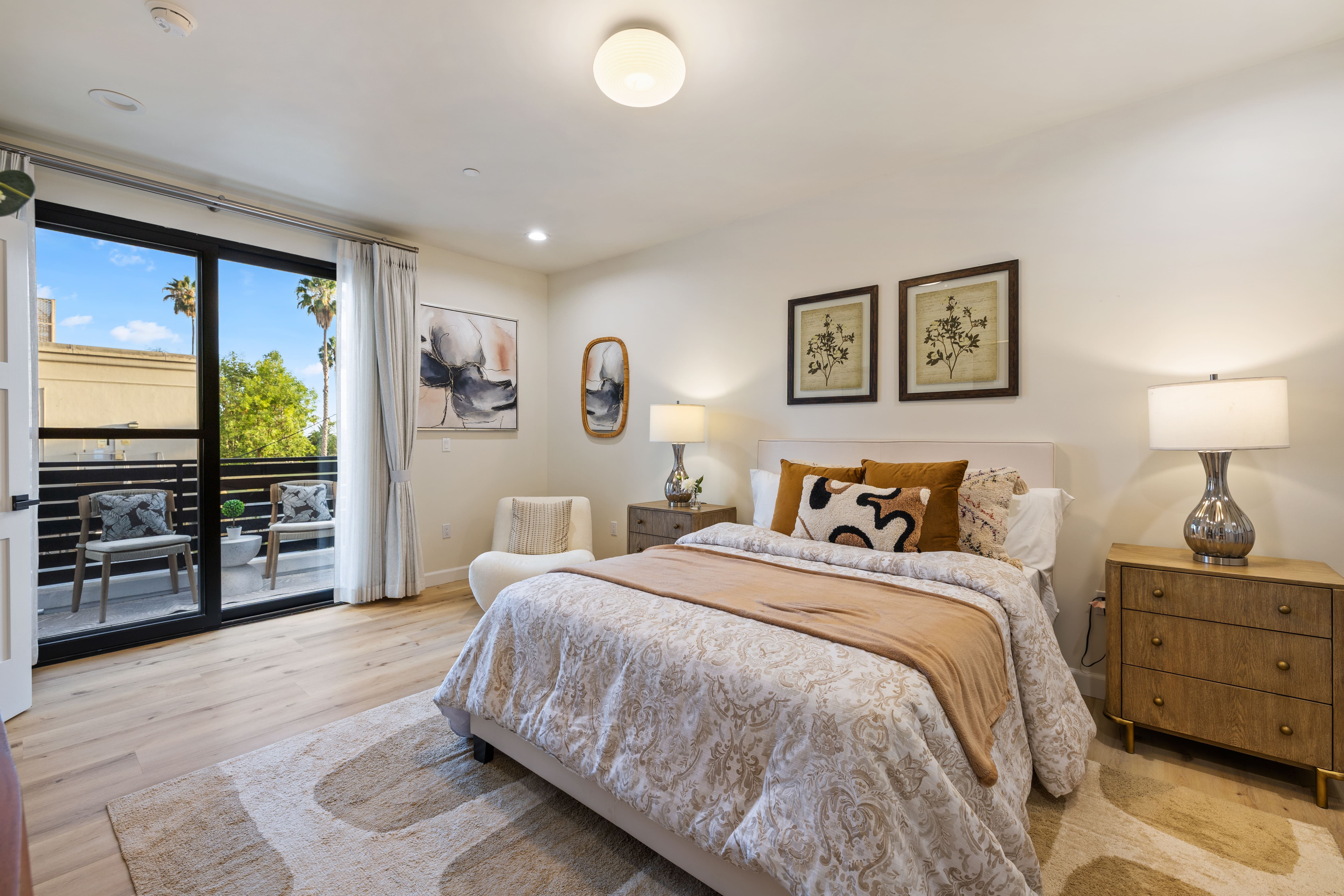 1649 N Lake Ave Unit 6, Pasadena, CA 91104 - The Lake Villas: Pasadena, California - JESF, LLC