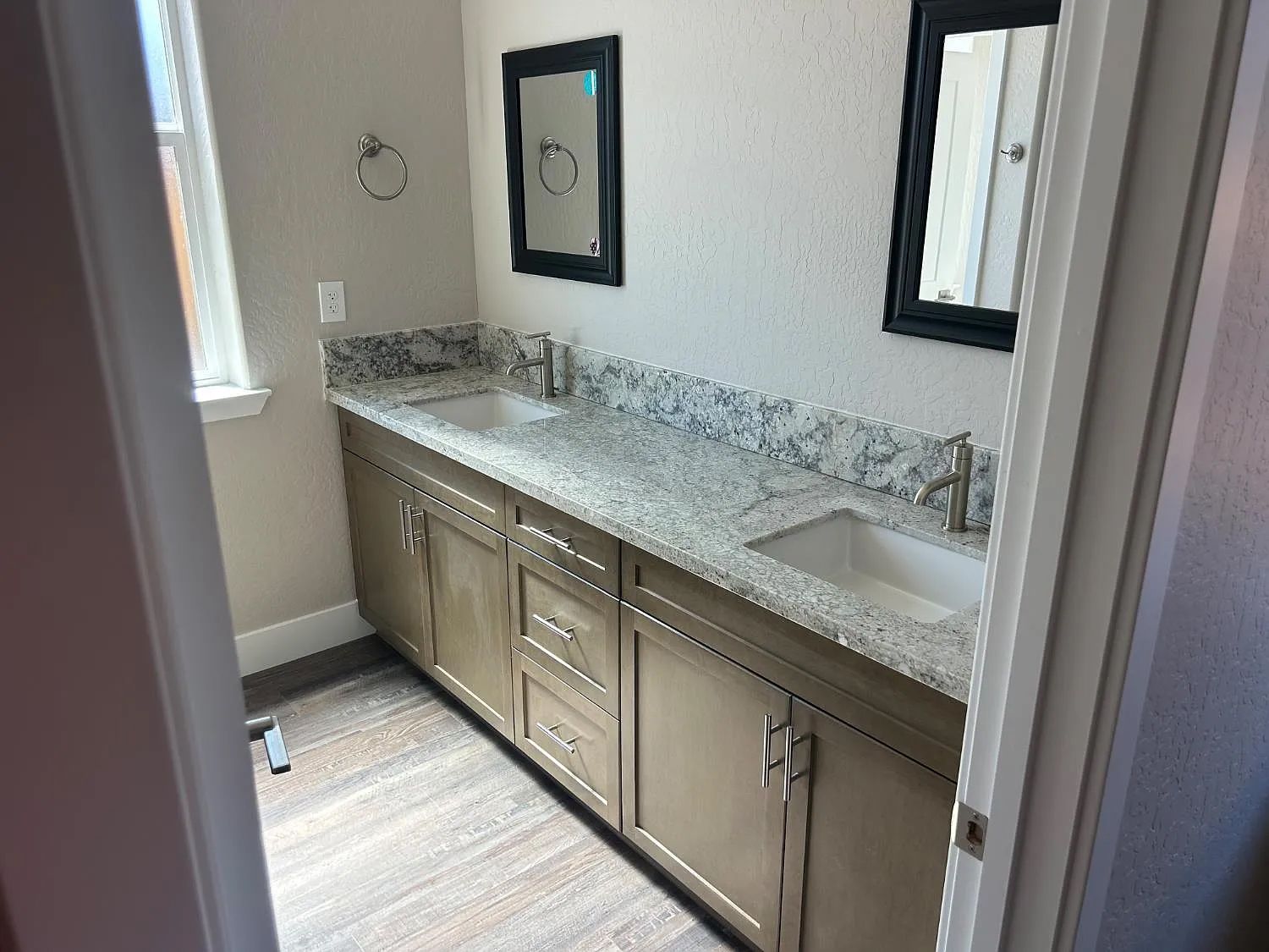 Dual Basin