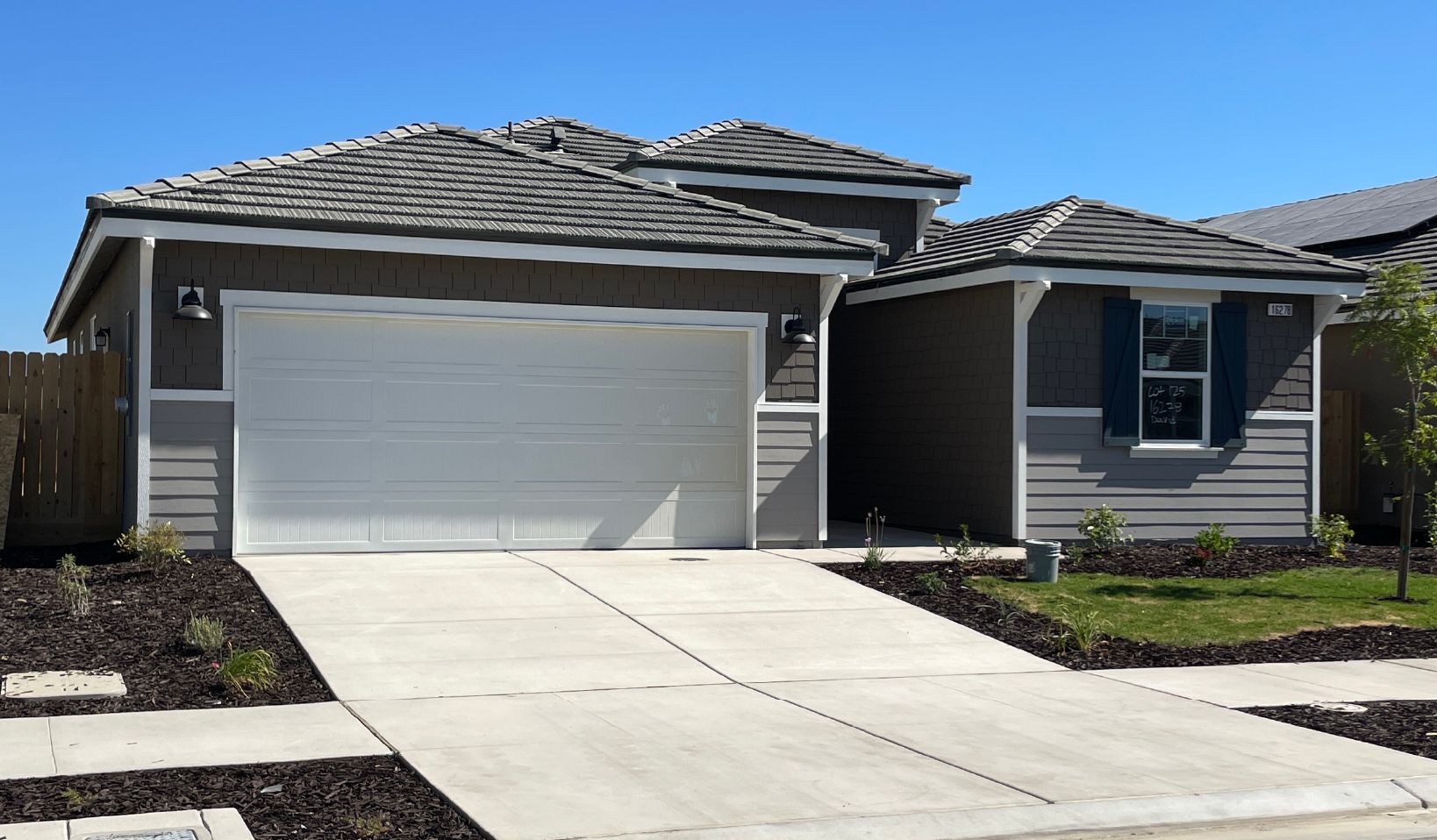 16278 W. David (The Crown 1600 - B) Image