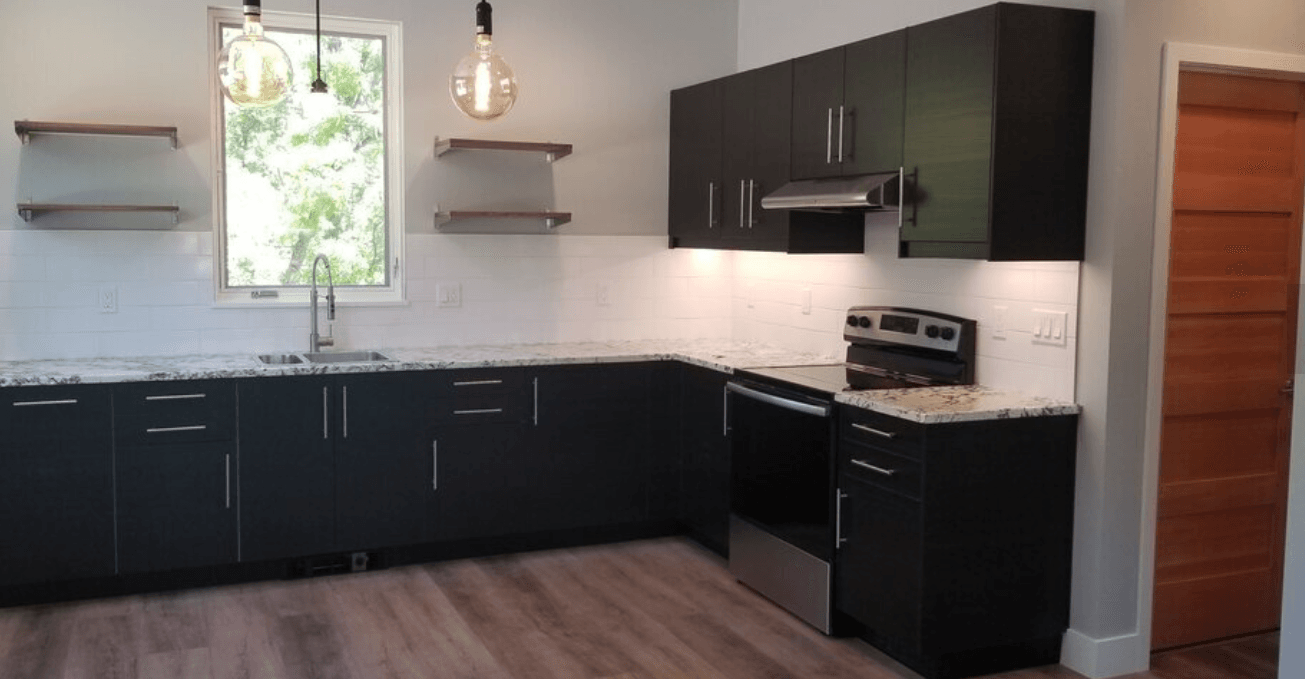 casa en JT Builders Inc. por JT Builders Inc.