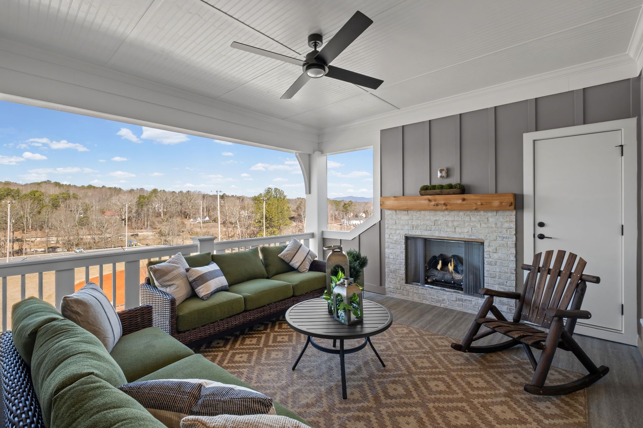 casa en The Heritage at Farmer's Crossing por JW Collection