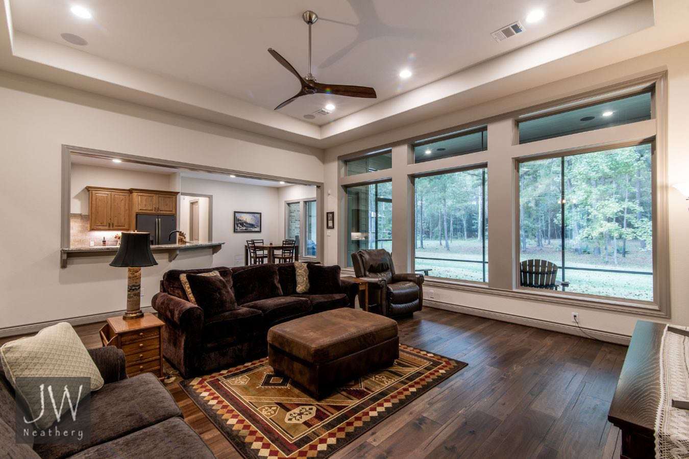 casa en J W Neathery Inc por J W Neathery