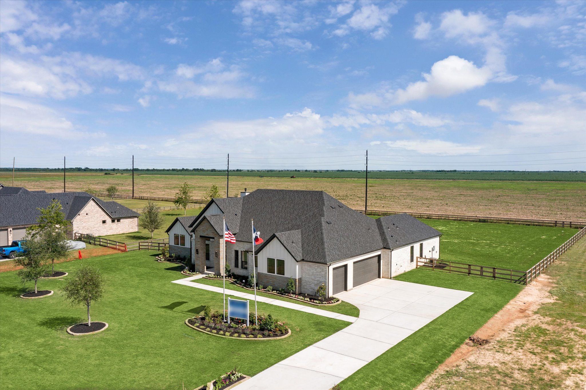 1027 Lake Breeze Dr (1027 Lake Breeze Dr)