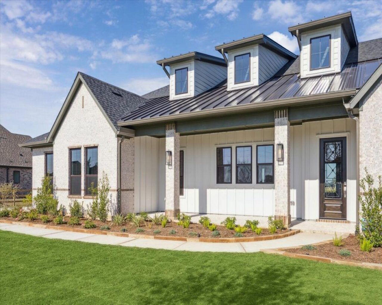 1019 Lake Breeze Dr. Waller, TX 77484