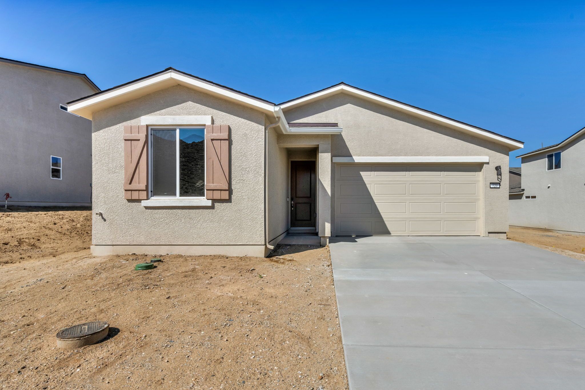 720 Kess Way (The Lentana)