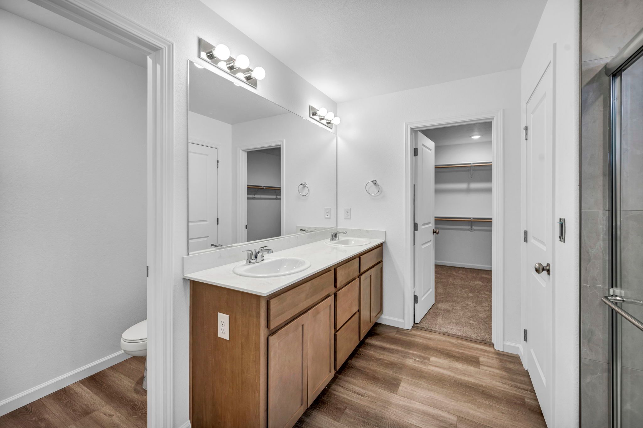 Bathrooms Image