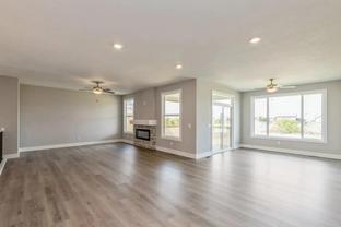Prairie Rose por Jerrys Home en Des Moines Iowa