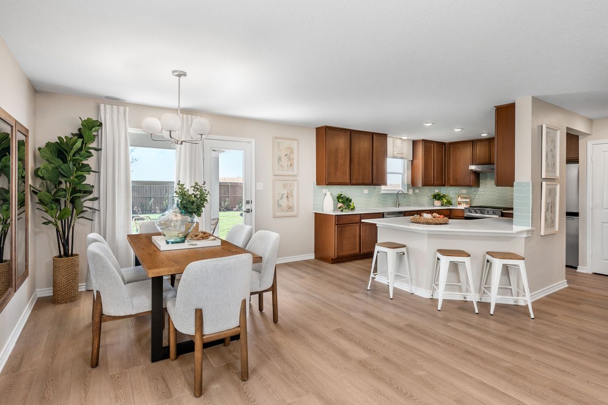 Plan 1907 Modeled - Dining area