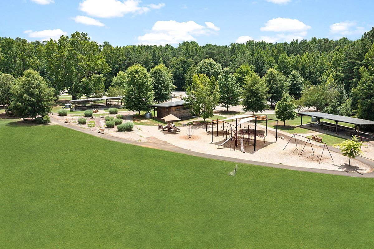 Close to White Deer Park