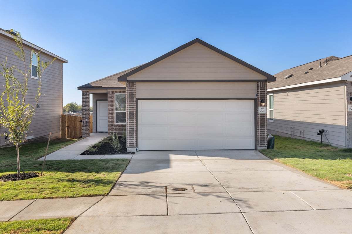 Plan 1377 - Knox Ridge: Converse, Texas - KB Home