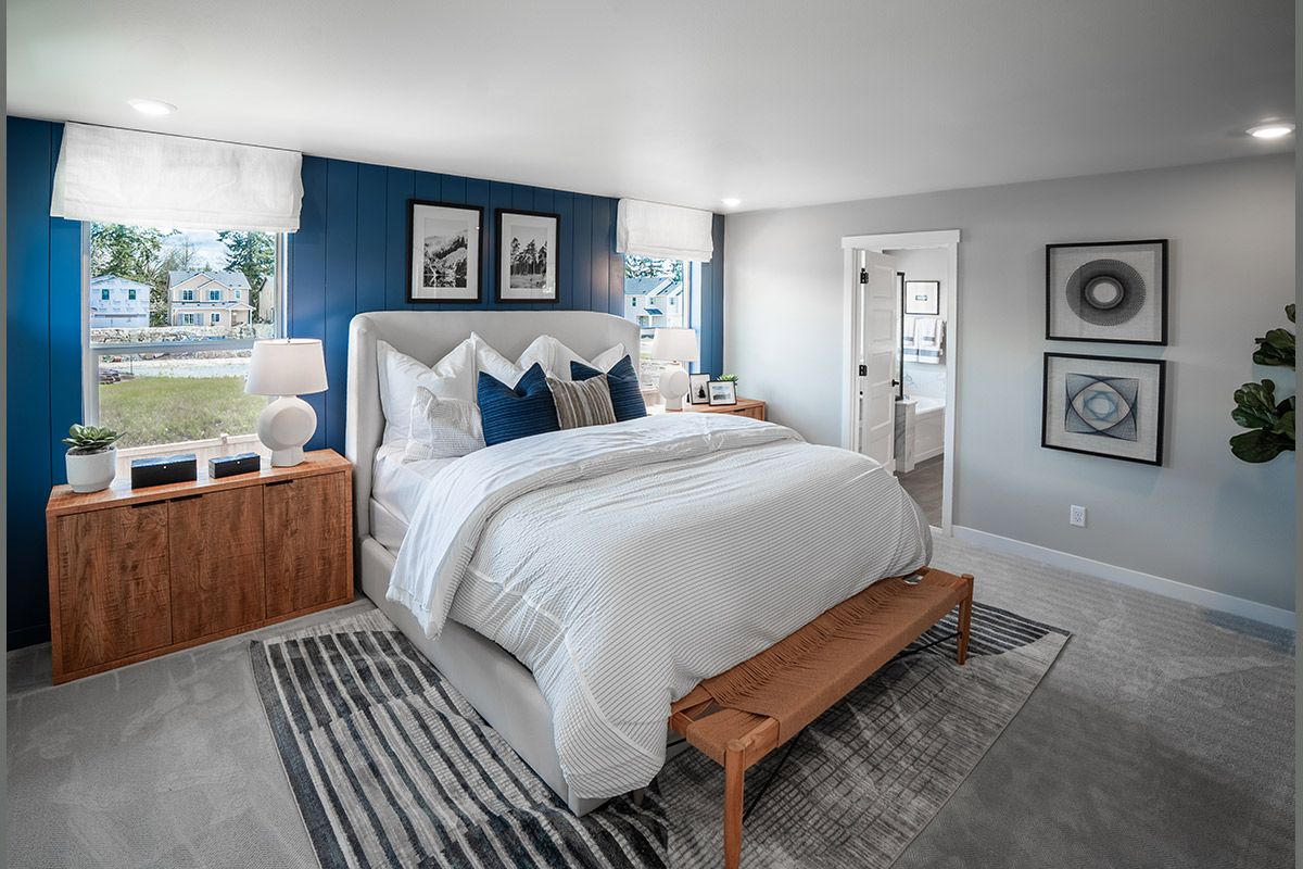 Plan 2070 - Primary bedroom
