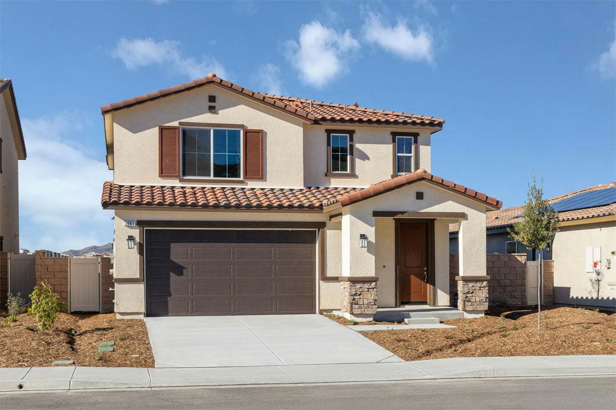 Plan 2139 Modeled - Carrera at Terracina: Lake Elsinore, California - KB Home