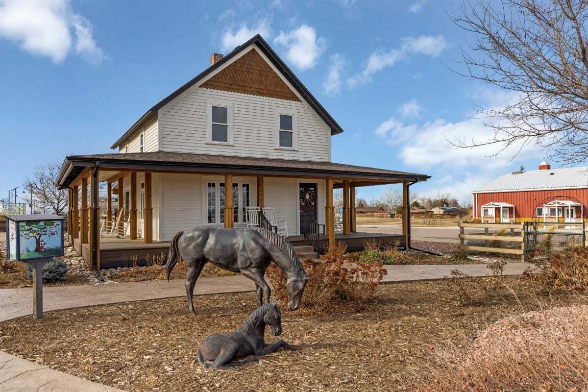 Near Historic Charles Muegge House