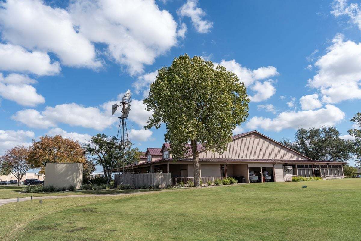 Easy drive to Plum Creek Golf Course