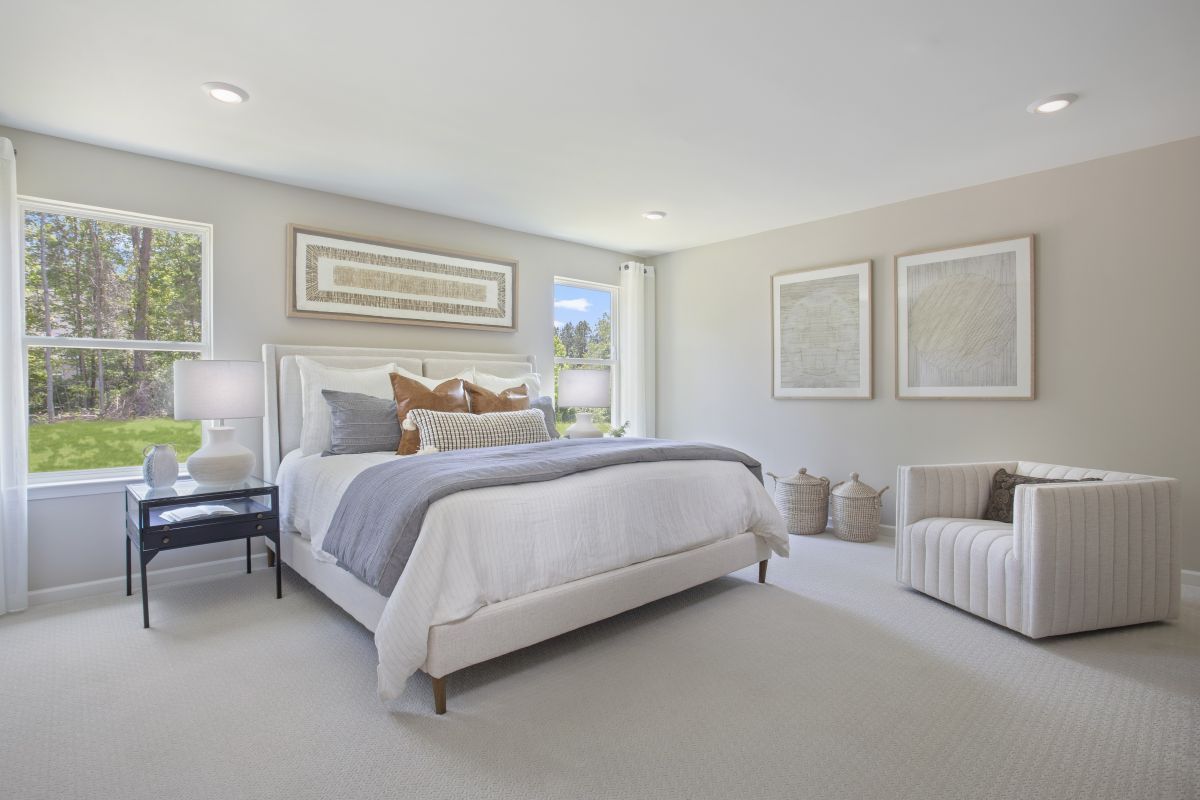 Plan 2340 - Primary bedroom