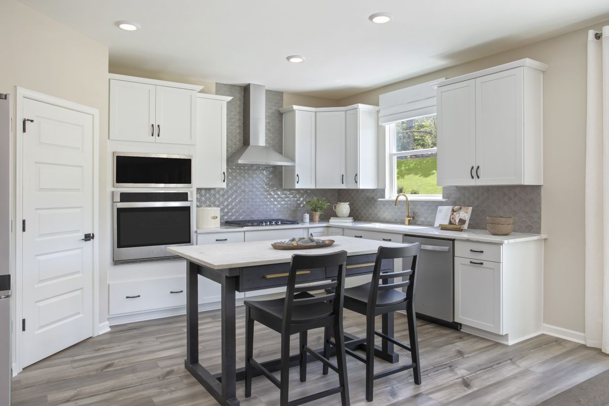 Plan 2340 - Kitchen