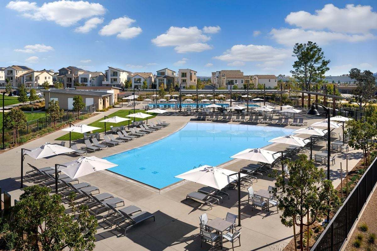 Community pool