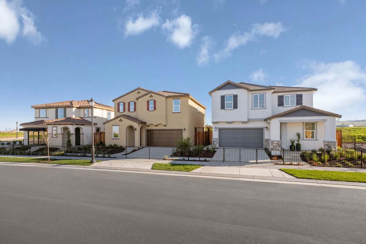 homes in Altamira at College Park by KB Home