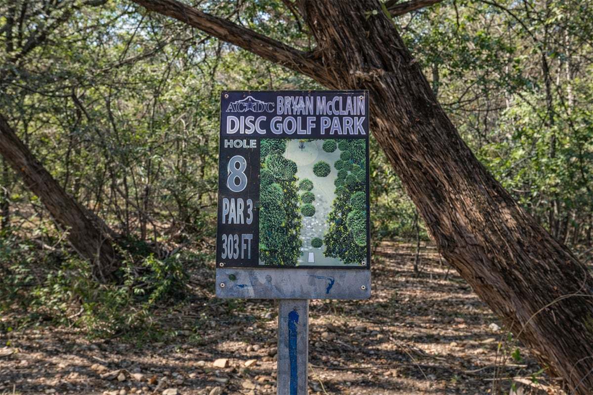 Just 4 minutes to McClain Disc Golf Course