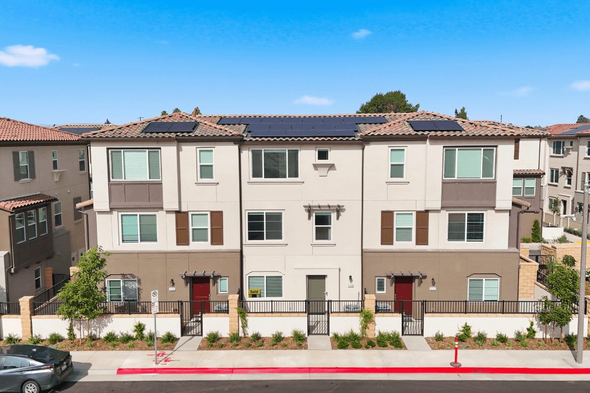 9331 Via Azul (Plan 1560)