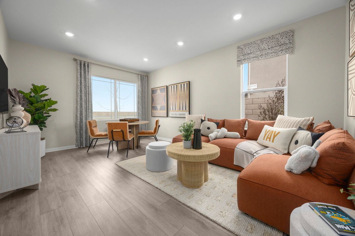 10525 Sea Venture Way. Victorville, CA 92394