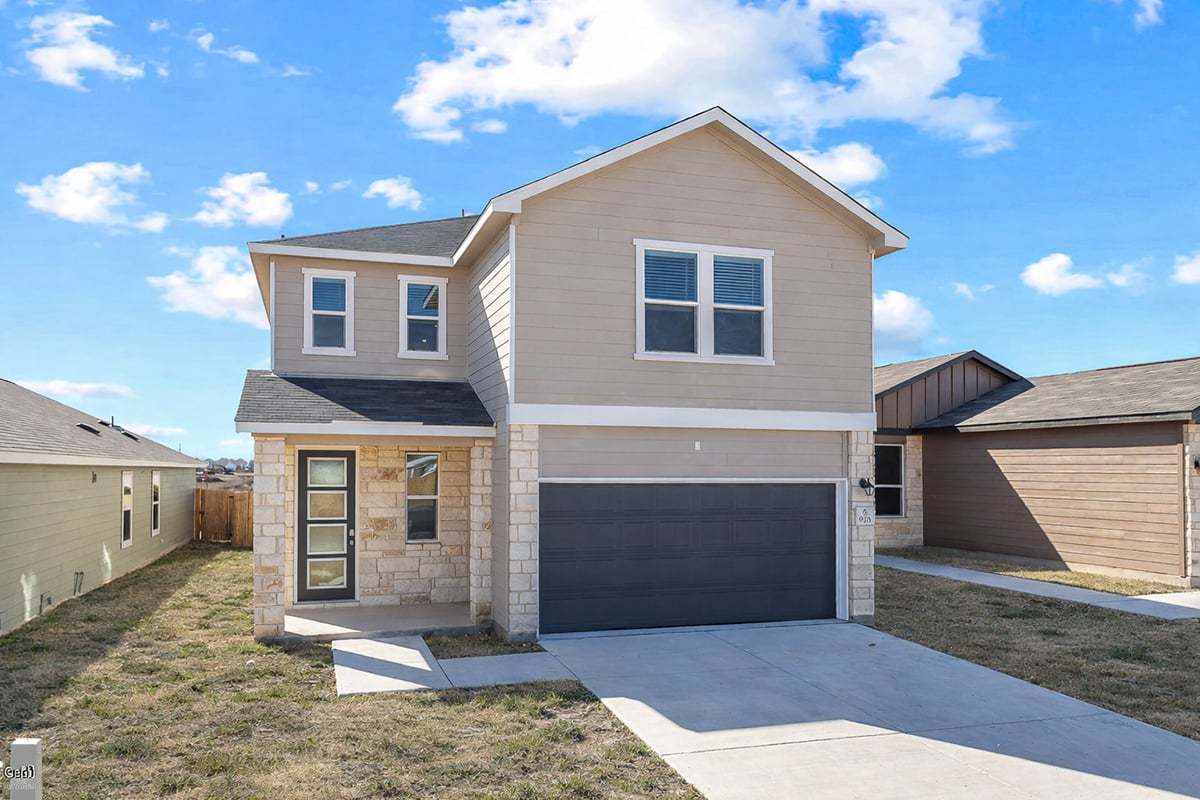 Plan 2527 Modeled - The Granary - Heritage Collection: San Antonio, Texas - KB Home