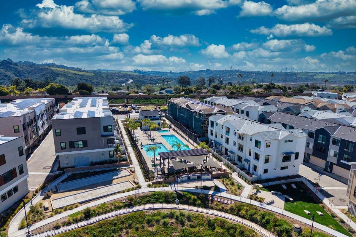 Community pool
