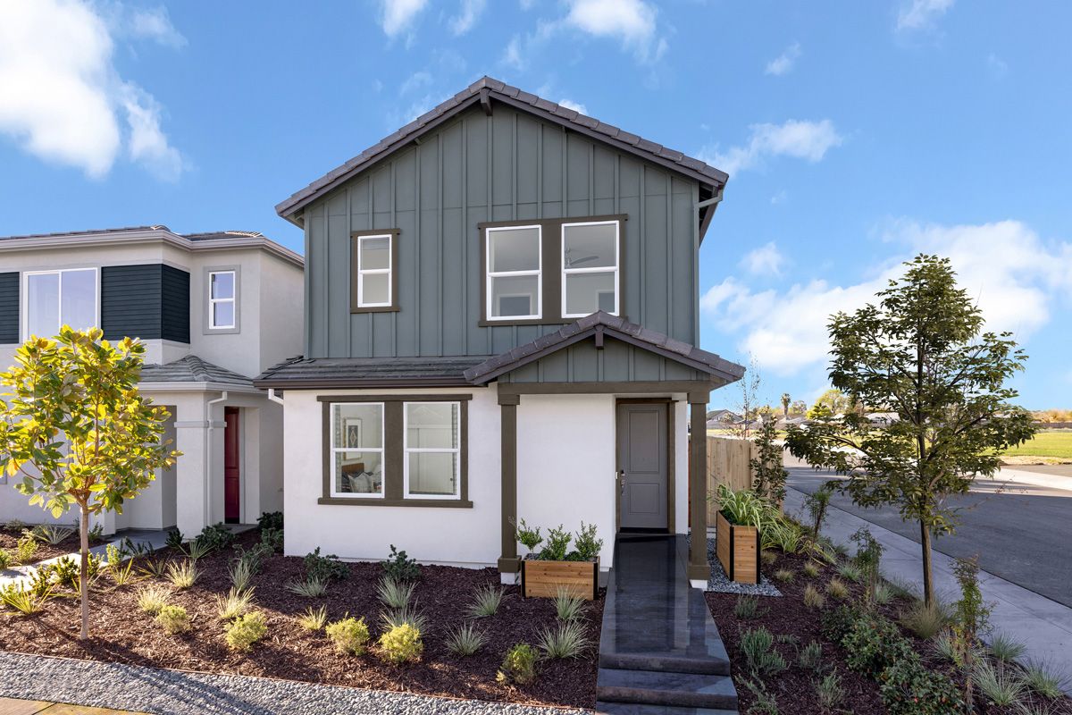Plan 1887 Modeled - Front exterior