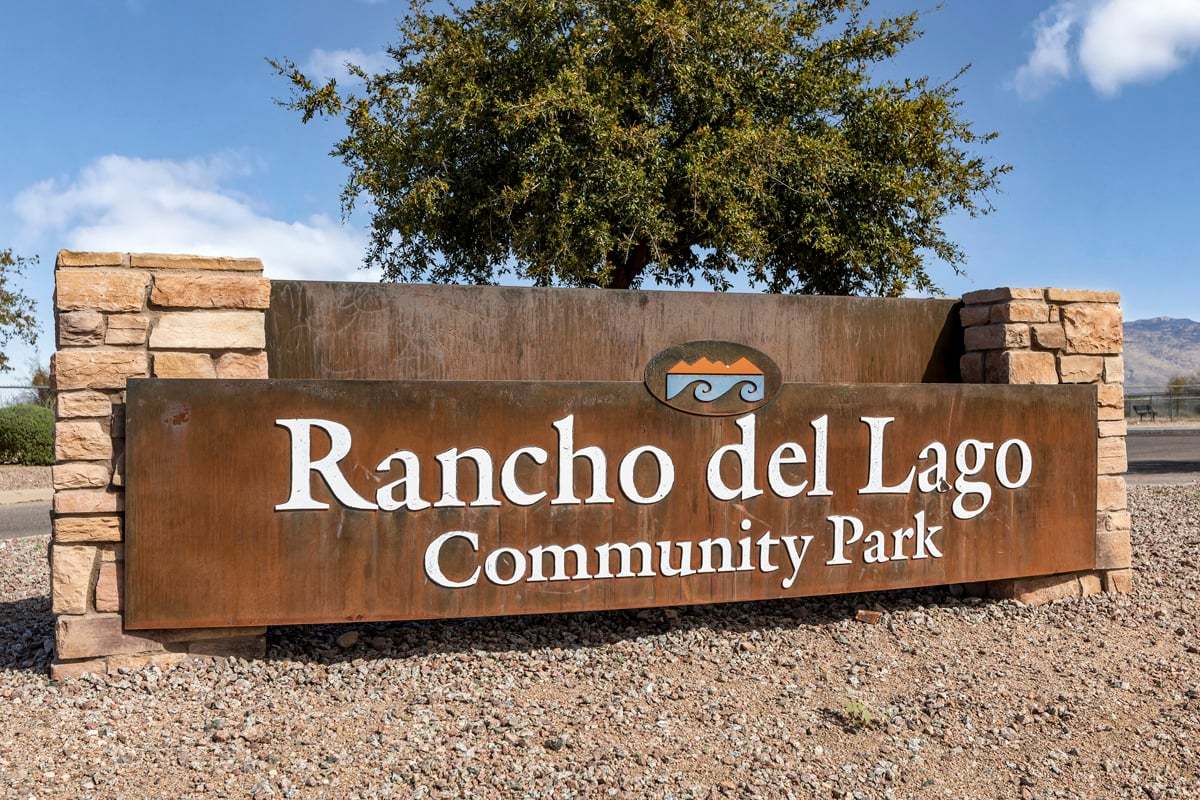 Less than 4 miles to Rancho del Lago Community Park