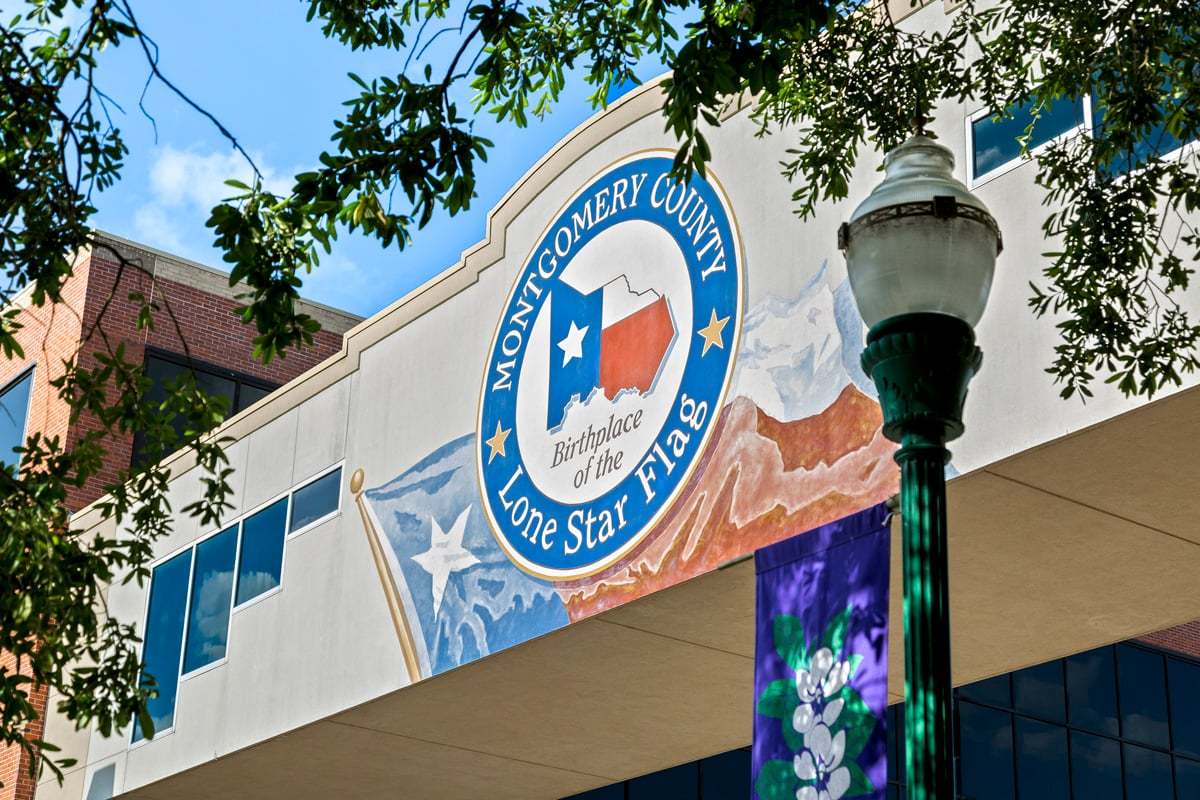 Quick access to downtown Conroe, located just 3–5 miles away approximately a 10-minute drive for dining, shopping and local events