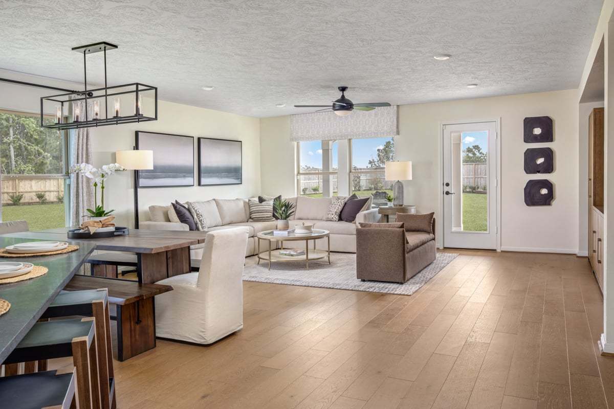 Plan 2003 Modeled - Great room